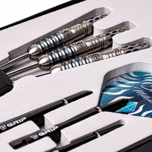 Close-up of 90% tungsten darts set in foam case with knurled grip barrels, blue rings, and matching graphic flights.