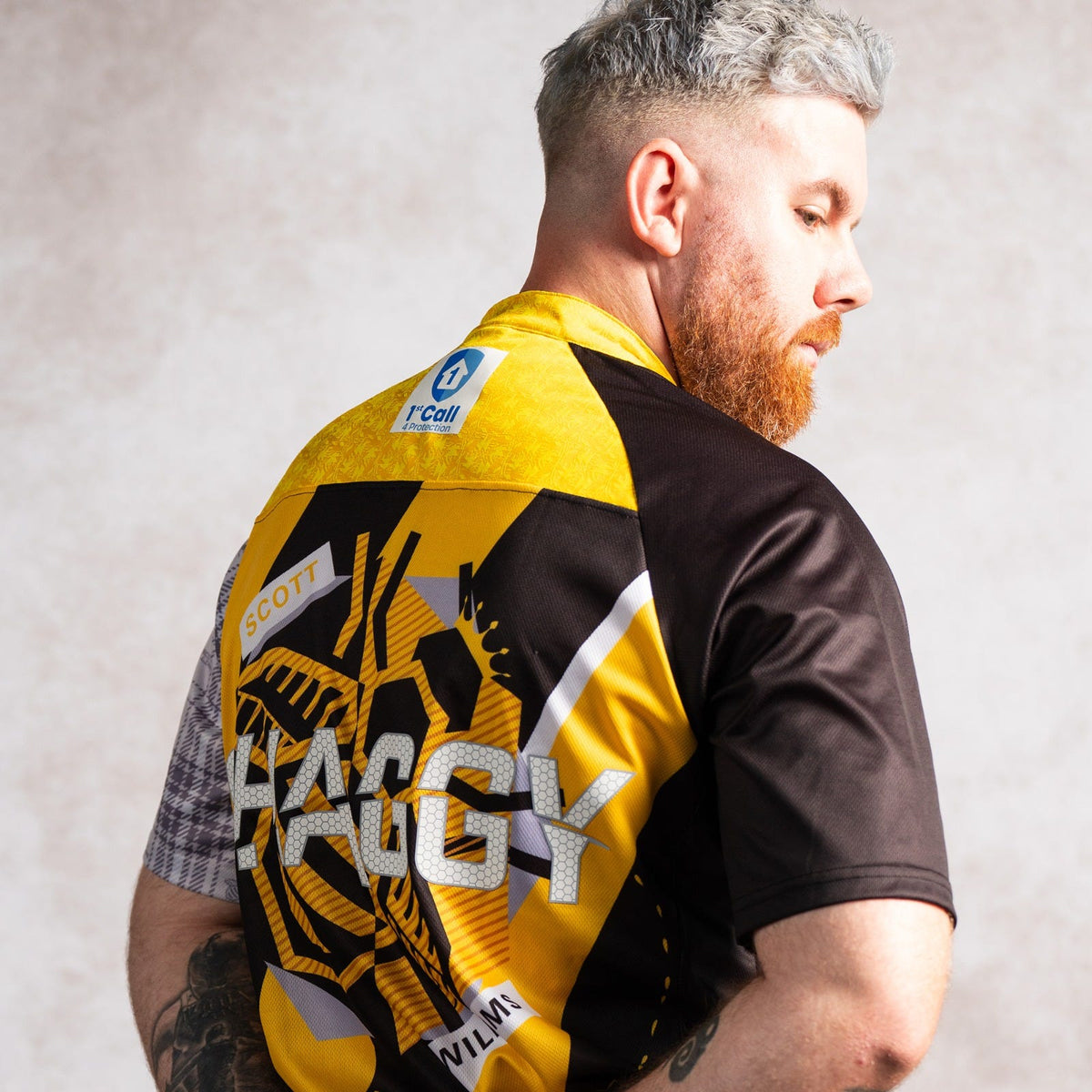 Target Scott Williams 2027 darts shirt, view 4