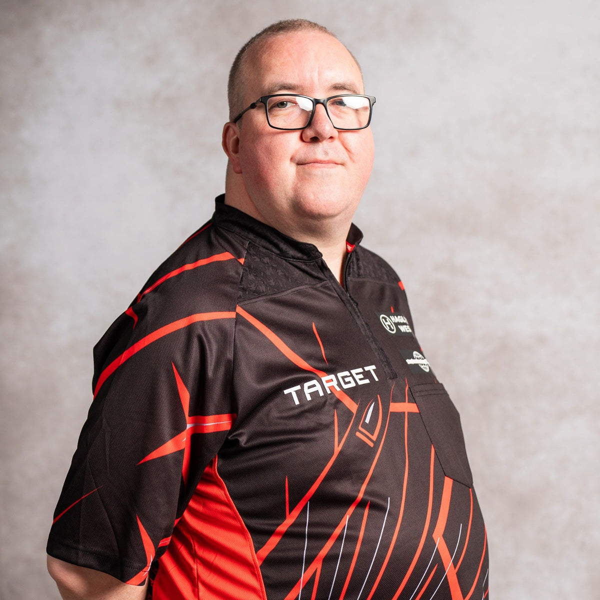 Target Stephen Bunting 2027 darts shirt, view 4