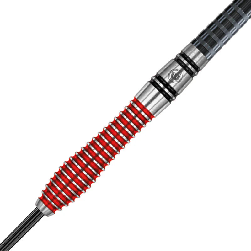Winmau Dennis Priestley SE barrel – close-up of red ringed grip and precision milling